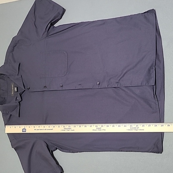 Banana Republic Men's Gray Textured 100% Cotton Button Down Shirt - Size Medium - Picture 12 of 15